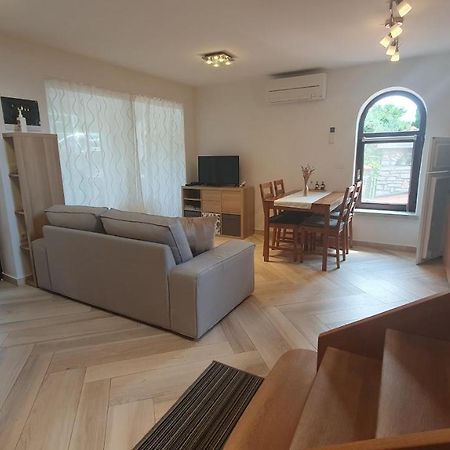 Apartment Laurus 포르토로즈 외부 사진