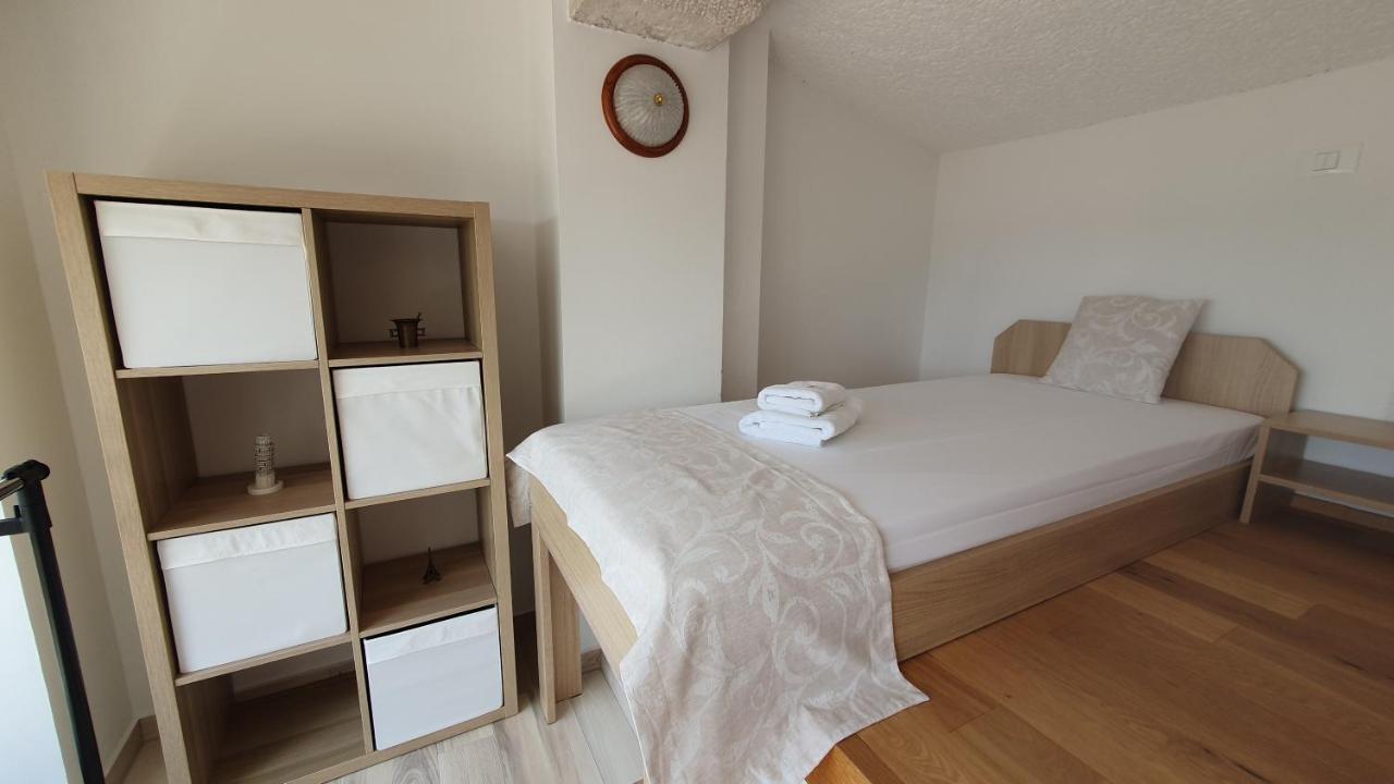 Apartment Laurus 포르토로즈 외부 사진